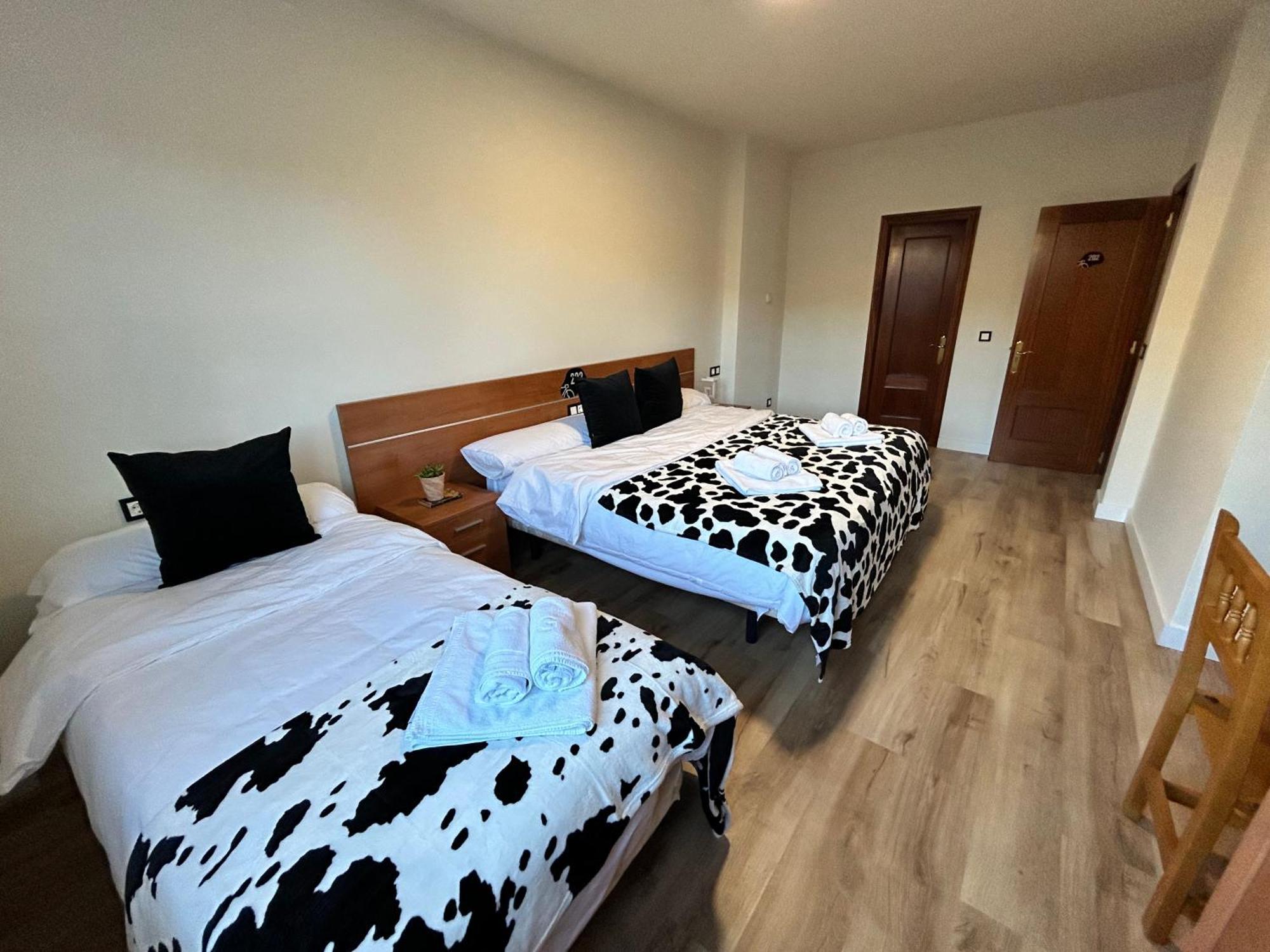 Hotel Bicis & Vacas La Pola de Gordon Zewnętrze zdjęcie