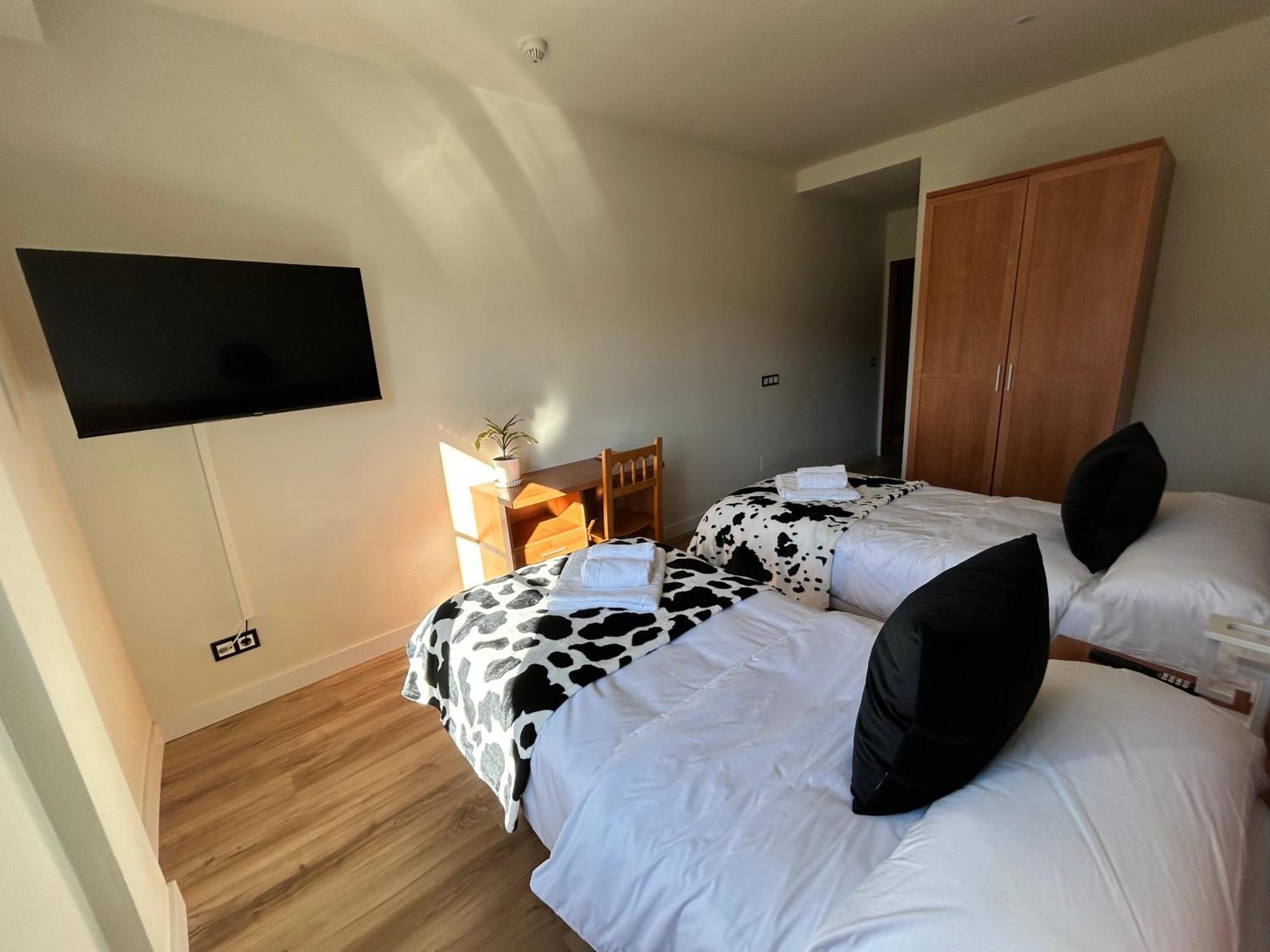 Hotel Bicis & Vacas La Pola de Gordon Zewnętrze zdjęcie