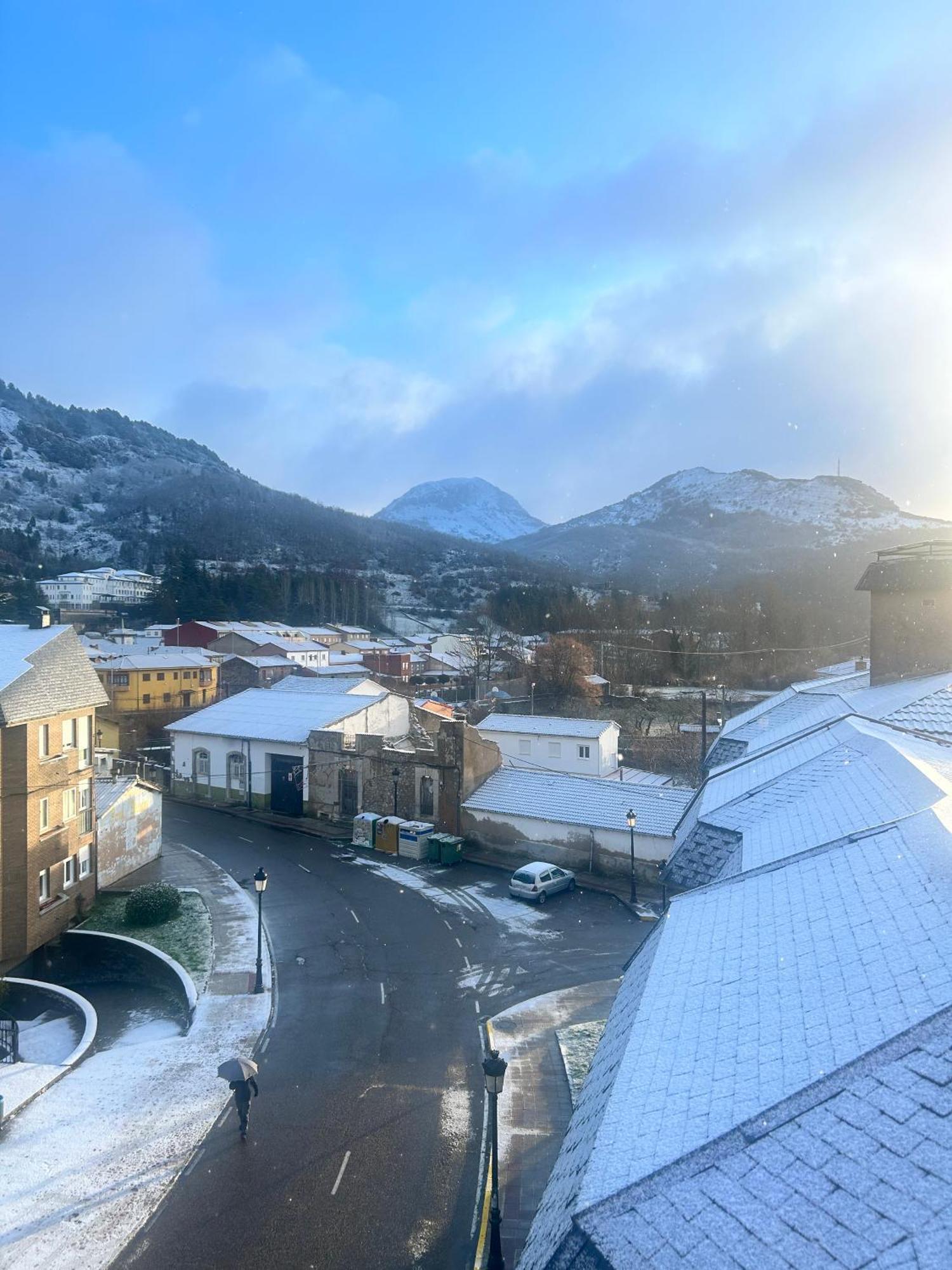 Hotel Bicis & Vacas La Pola de Gordon Zewnętrze zdjęcie